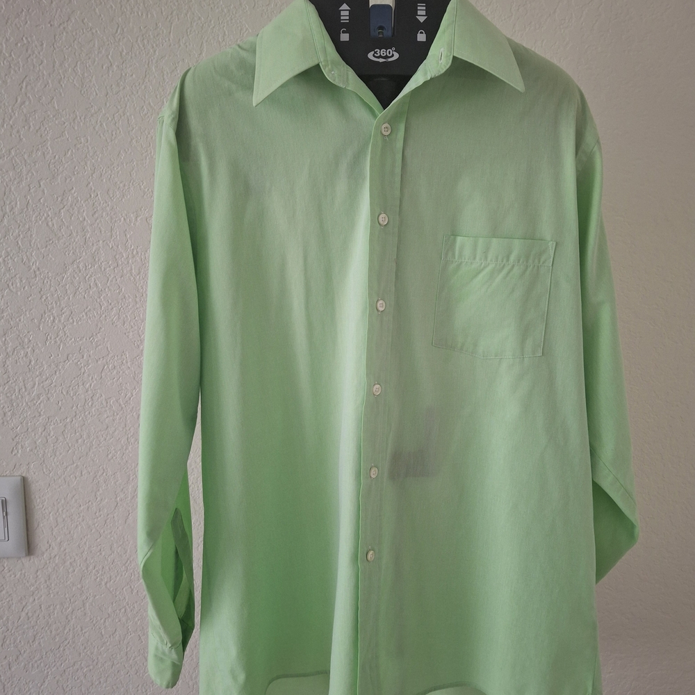 Van Heusen Light Green Casual Button Down Shirt
